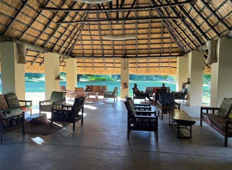 Marula Lodge Mfuwe Luaran gambar
